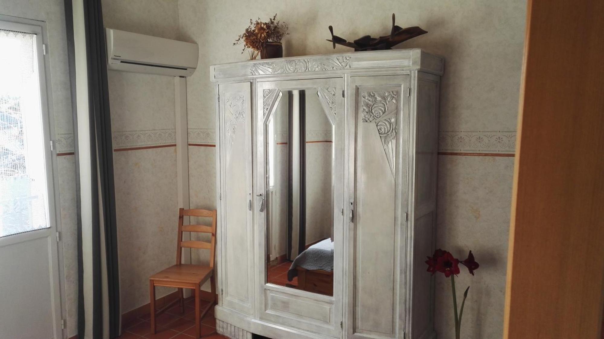 Chambres D'Hotes La Chrysalide Loriol-du-Comtat Δωμάτιο φωτογραφία