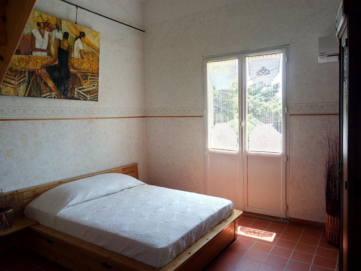 Chambres D'Hotes La Chrysalide Loriol-du-Comtat Εξωτερικό φωτογραφία
